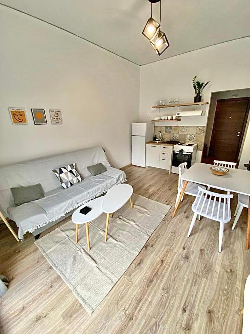 Comfortable Apartment In The City Center Atenas Exterior foto