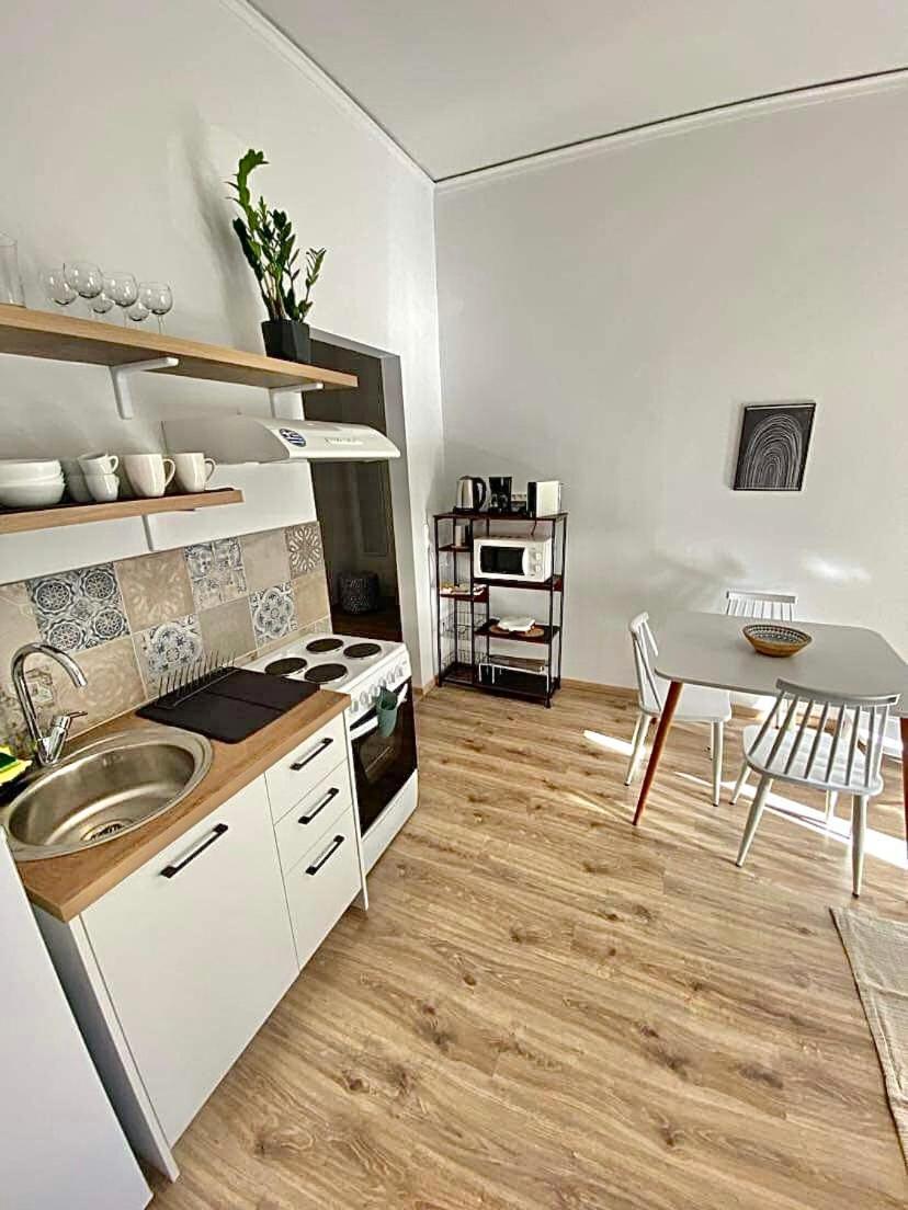 Comfortable Apartment In The City Center Atenas Exterior foto